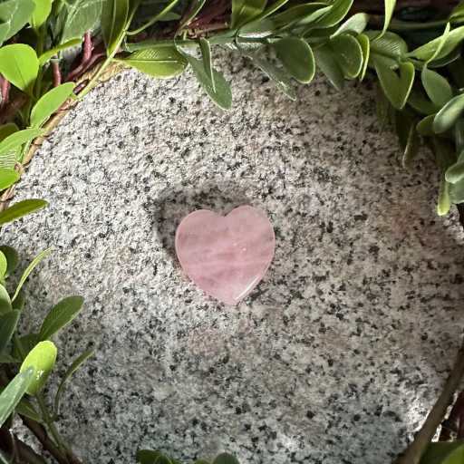 Rose Quarts Love Hearts